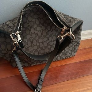 Classic Coach Purse